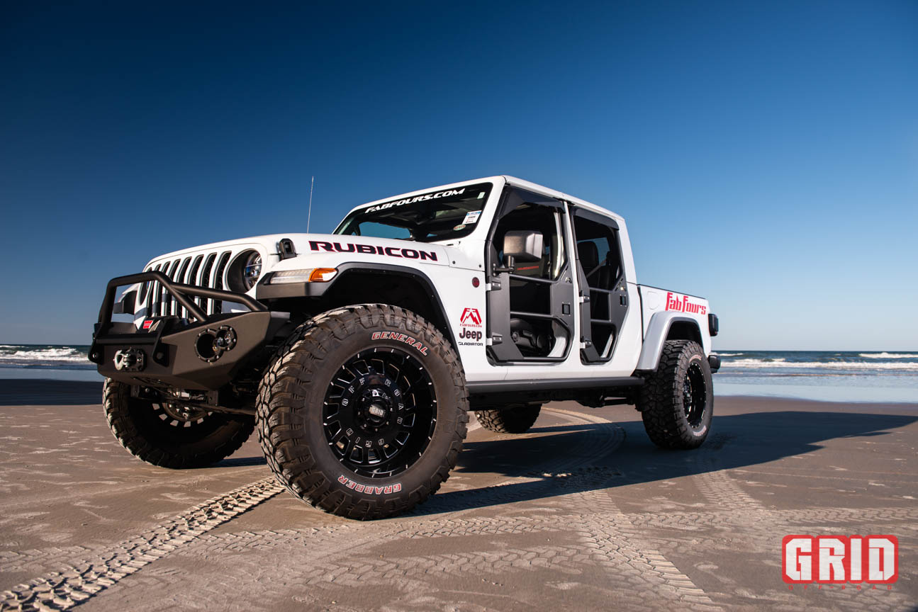Off-road wheels and tires installation