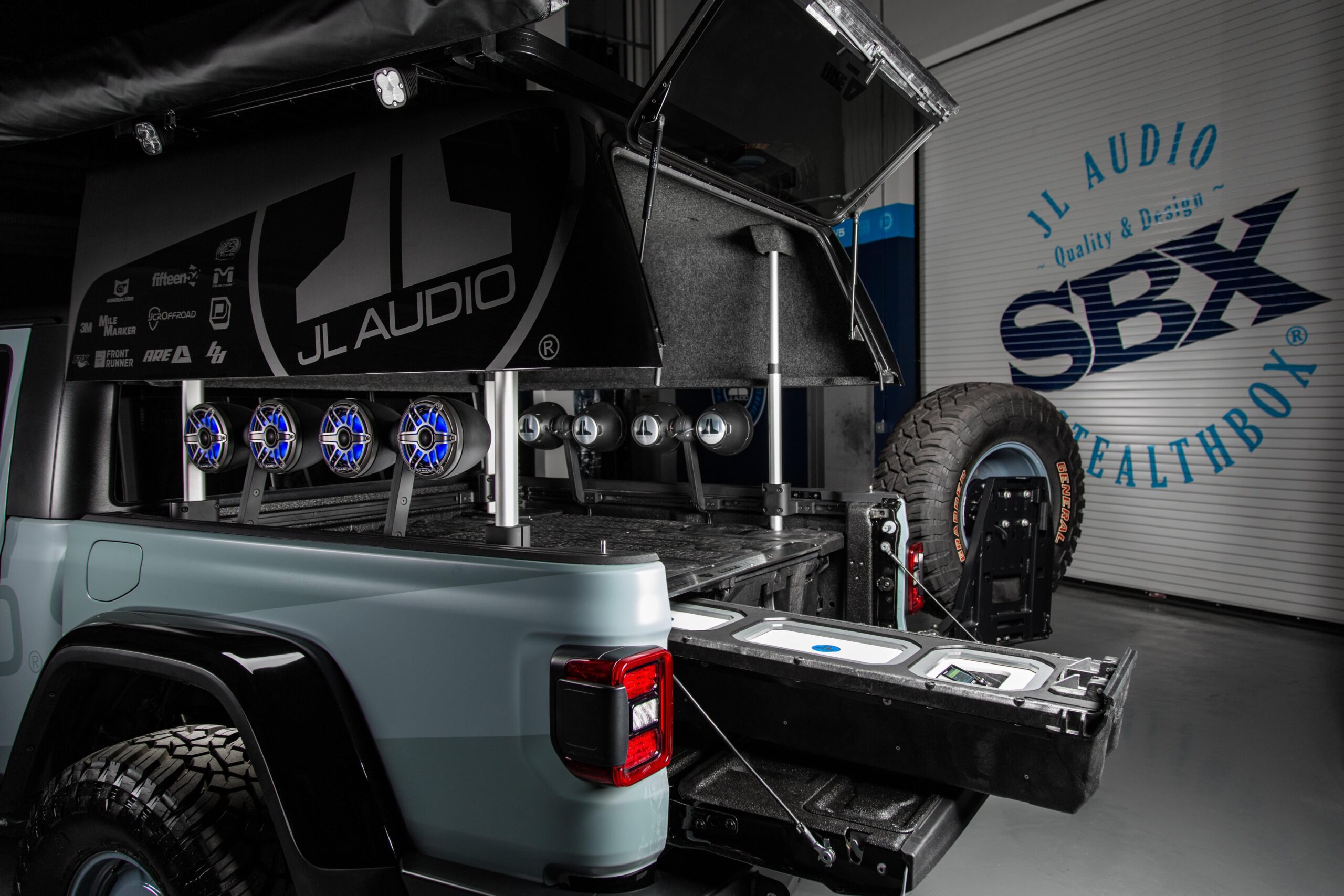 Car audio and 12V installation